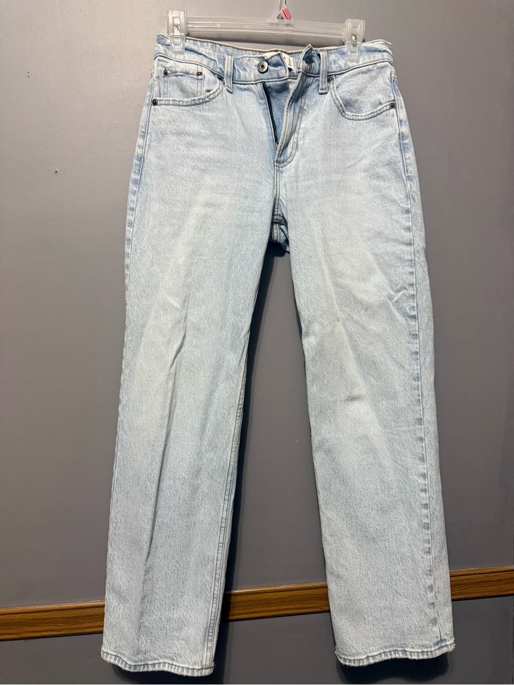 Women’s Abercrombie Baggy Low Rise Jeans